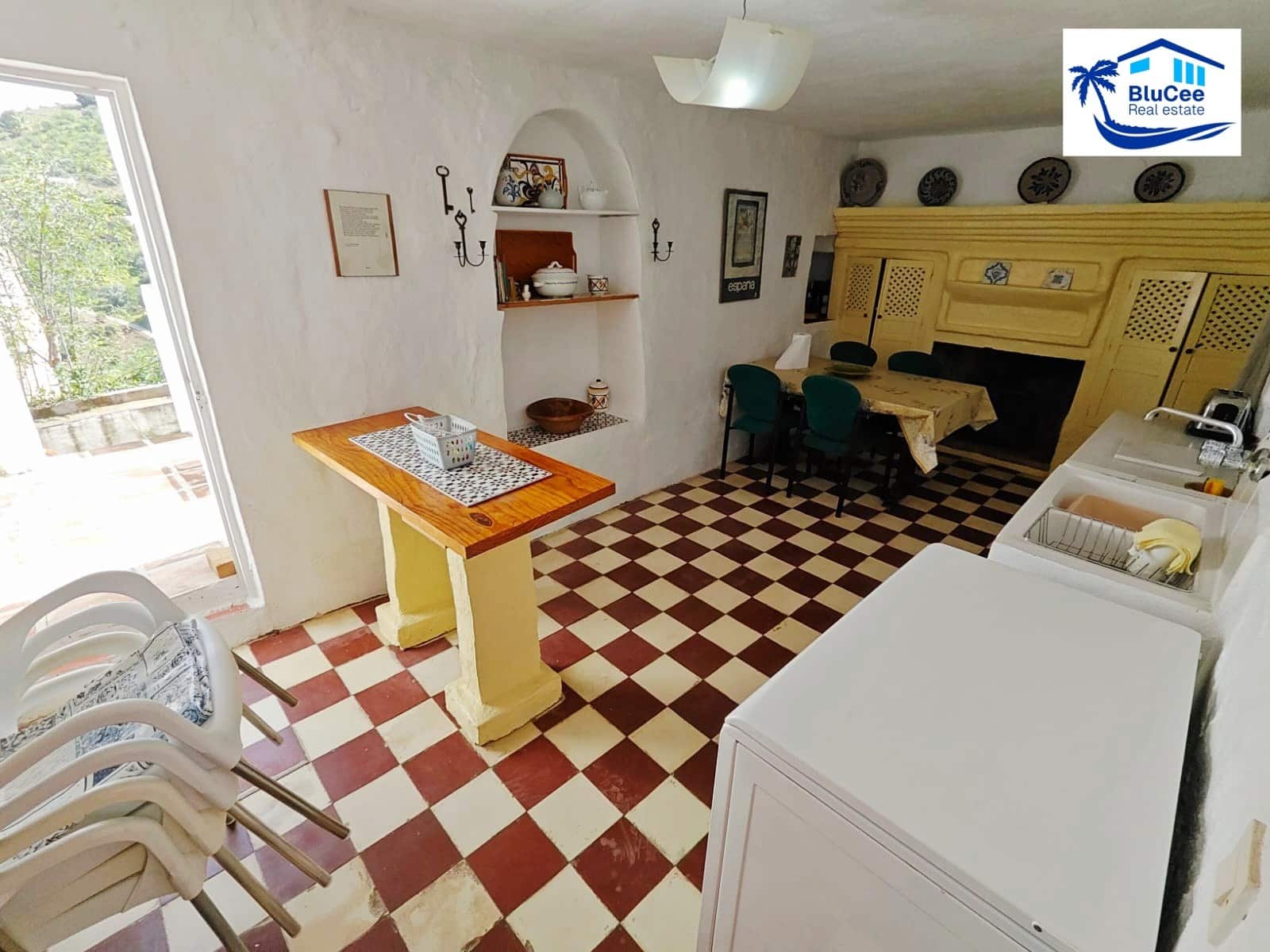 3 soveværelse Byhus til salg i Cutar - € 245.000 (Ref: 9804938)