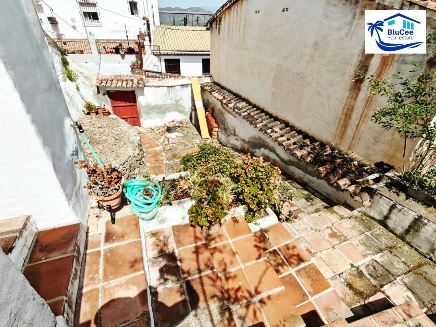 3 soveværelse Byhus til salg i Cutar - € 245.000 (Ref: 9804938)