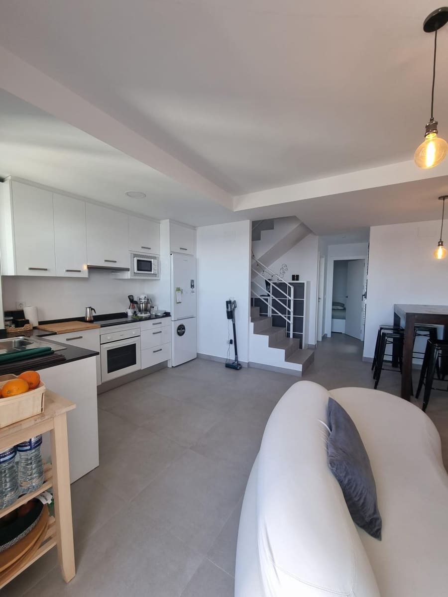 3 soverom Rekkehus til salgs i Nerja med svømmebasseng garasje - € 449 000 (Ref: 9832215)