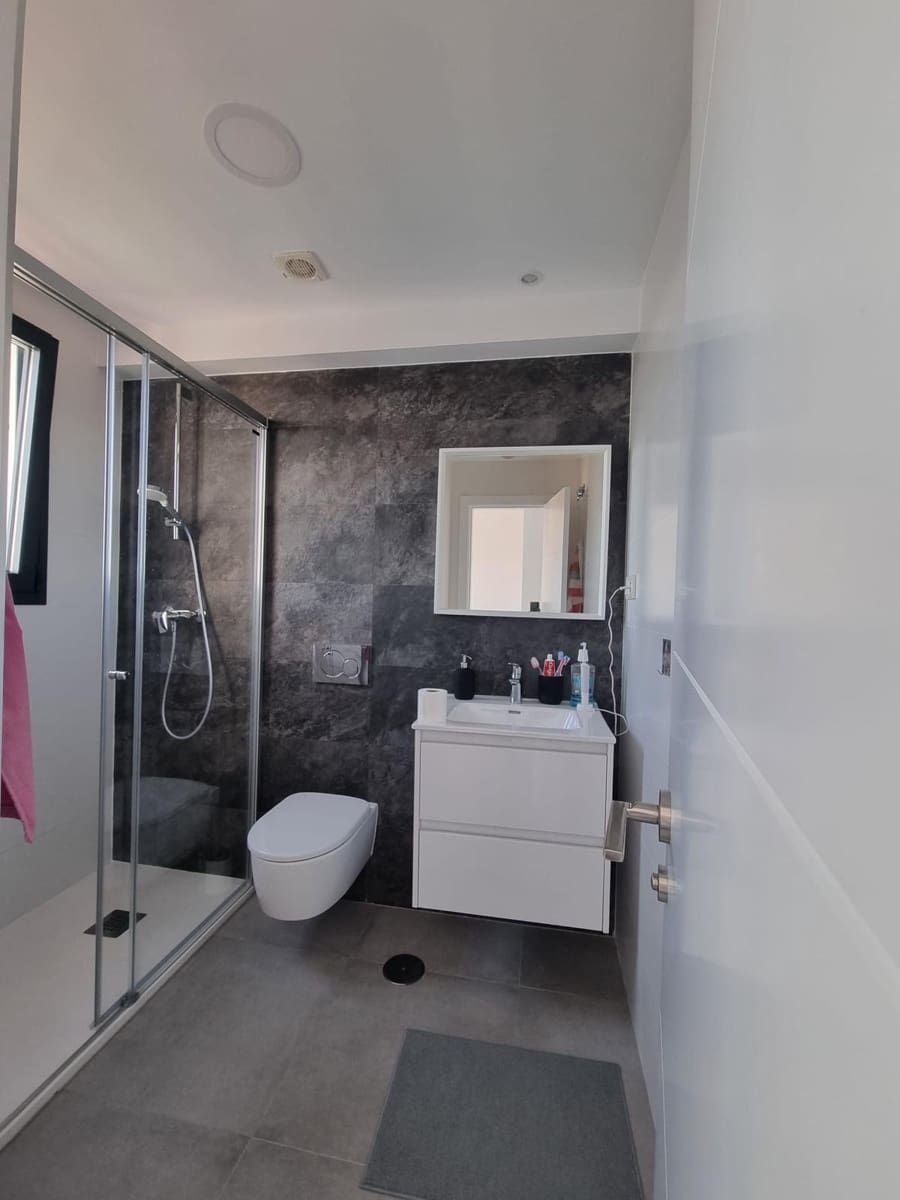 3 soverom Rekkehus til salgs i Nerja med svømmebasseng garasje - € 449 000 (Ref: 9832215)