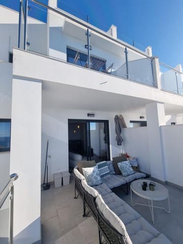 3 quarto Moradia em Banda para venda em Nerja com piscina garagem - 449 000 € (Ref: 9832215)