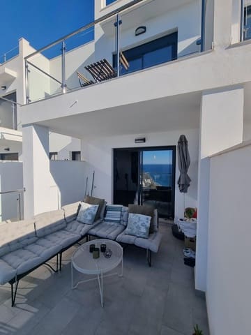 3 quarto Moradia em Banda para venda em Nerja com piscina garagem - 449 000 € (Ref: 9832215)