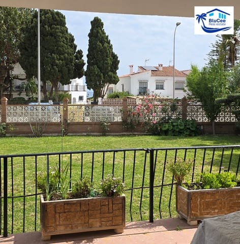 4 sypialnia Willa na sprzedaż w Rincón de la Victoria z garażem - 840 000 € (Ref: 9838618)