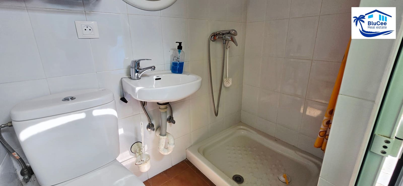 4 bedroom Villa for sale in Rincon de la Victoria with garage - € 840,000 (Ref: 9838618)