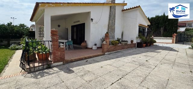 4 sypialnia Willa na sprzedaż w Rincón de la Victoria z garażem - 840 000 € (Ref: 9838618)