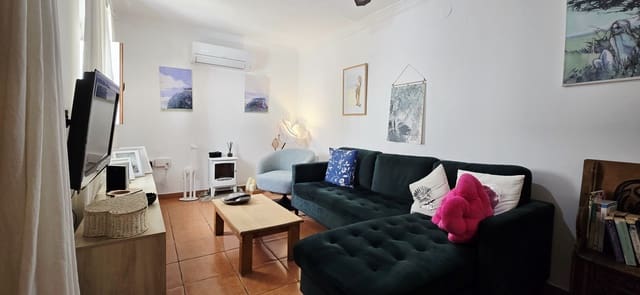 3 makuuhuone Omakotitalo myytävänä paikassa Torrox - 245 000 € (Ref: 9839809)