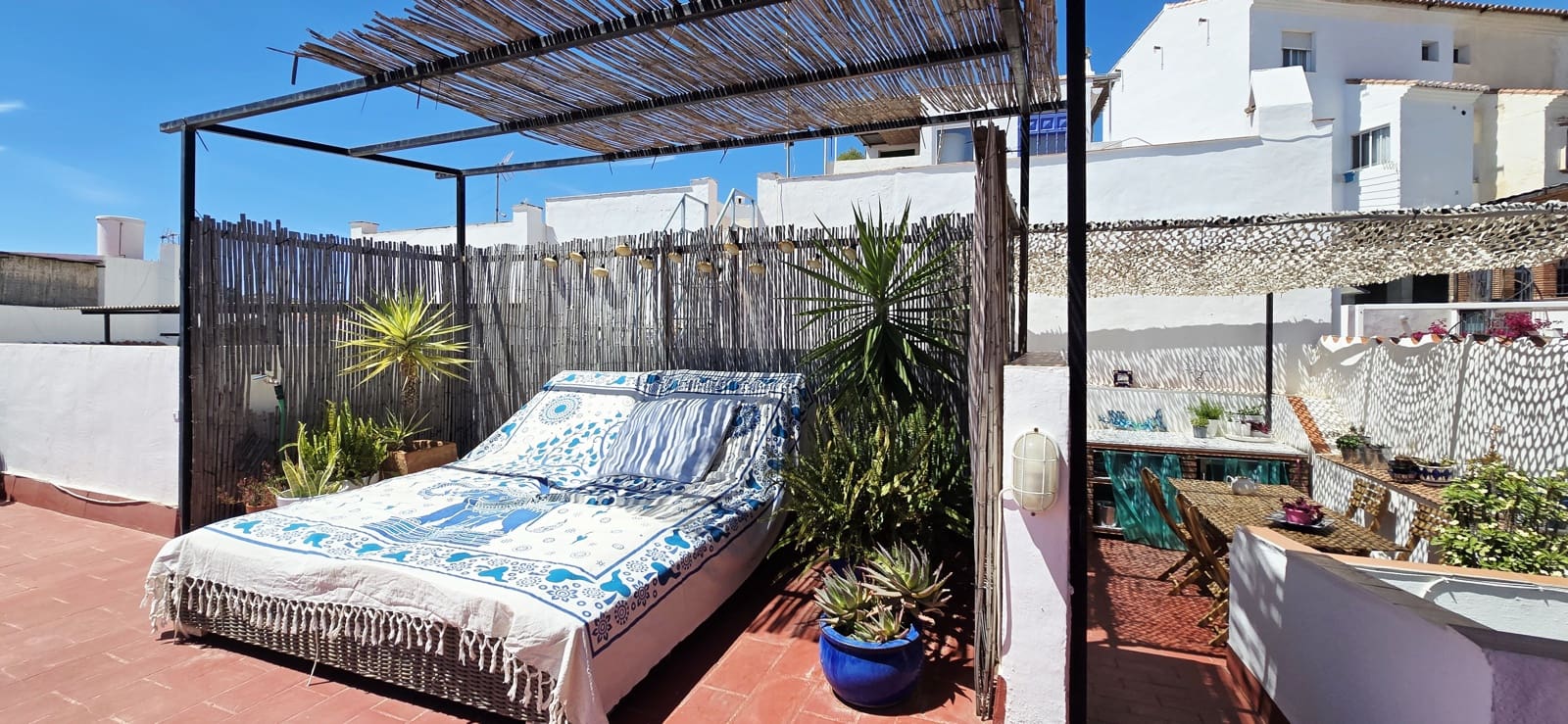 3 makuuhuone Omakotitalo myytävänä paikassa Torrox - 245 000 € (Ref: 9839809)
