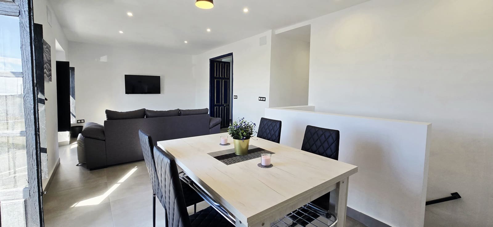 4 soverom Villa til salgs i Almayate - € 475 000 (Ref: 9839859)
