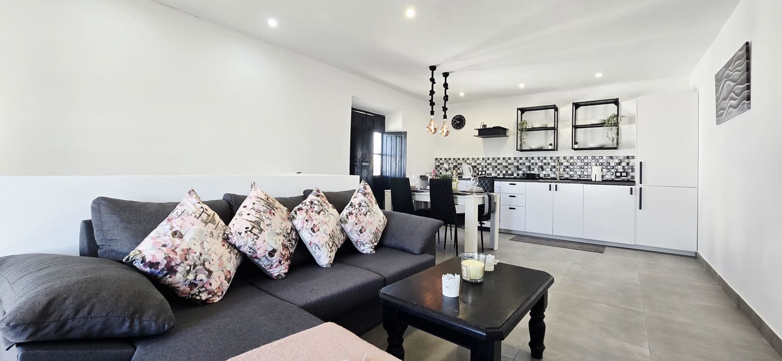 4 soverom Villa til salgs i Almayate - € 475 000 (Ref: 9839859)
