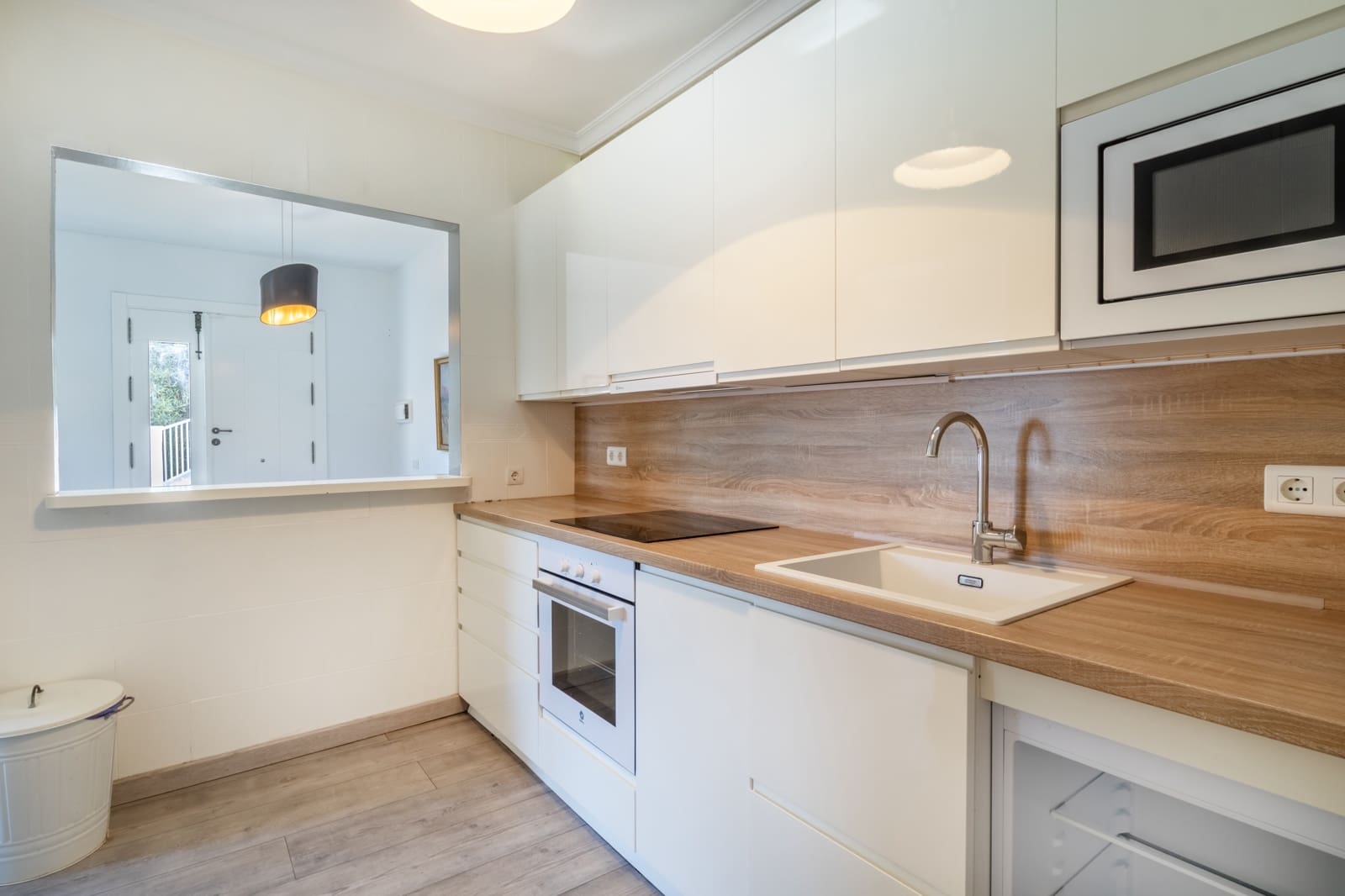 4 soverom Villa til salgs i Competa med svømmebasseng garasje - € 575 000 (Ref: 9839943)