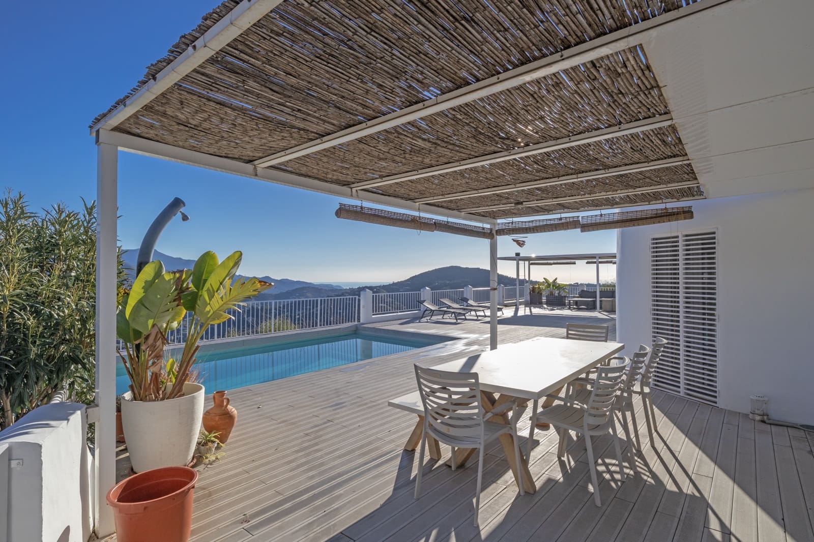 4 soverom Villa til salgs i Competa med svømmebasseng garasje - € 575 000 (Ref: 9839943)