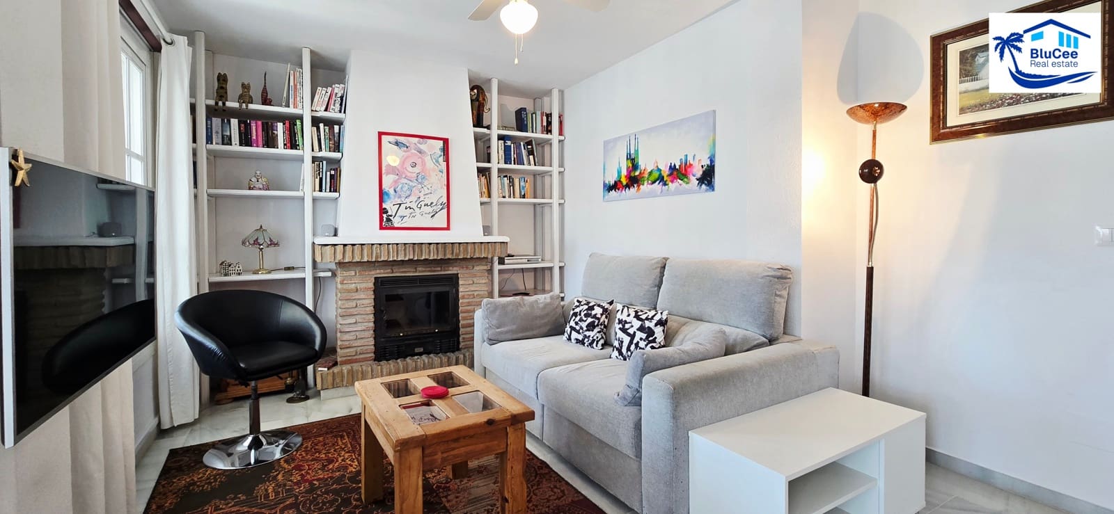 3 soverom Rekkehus til salgs i Caleta de Velez med svømmebasseng garasje - € 420 000 (Ref: 9855965)