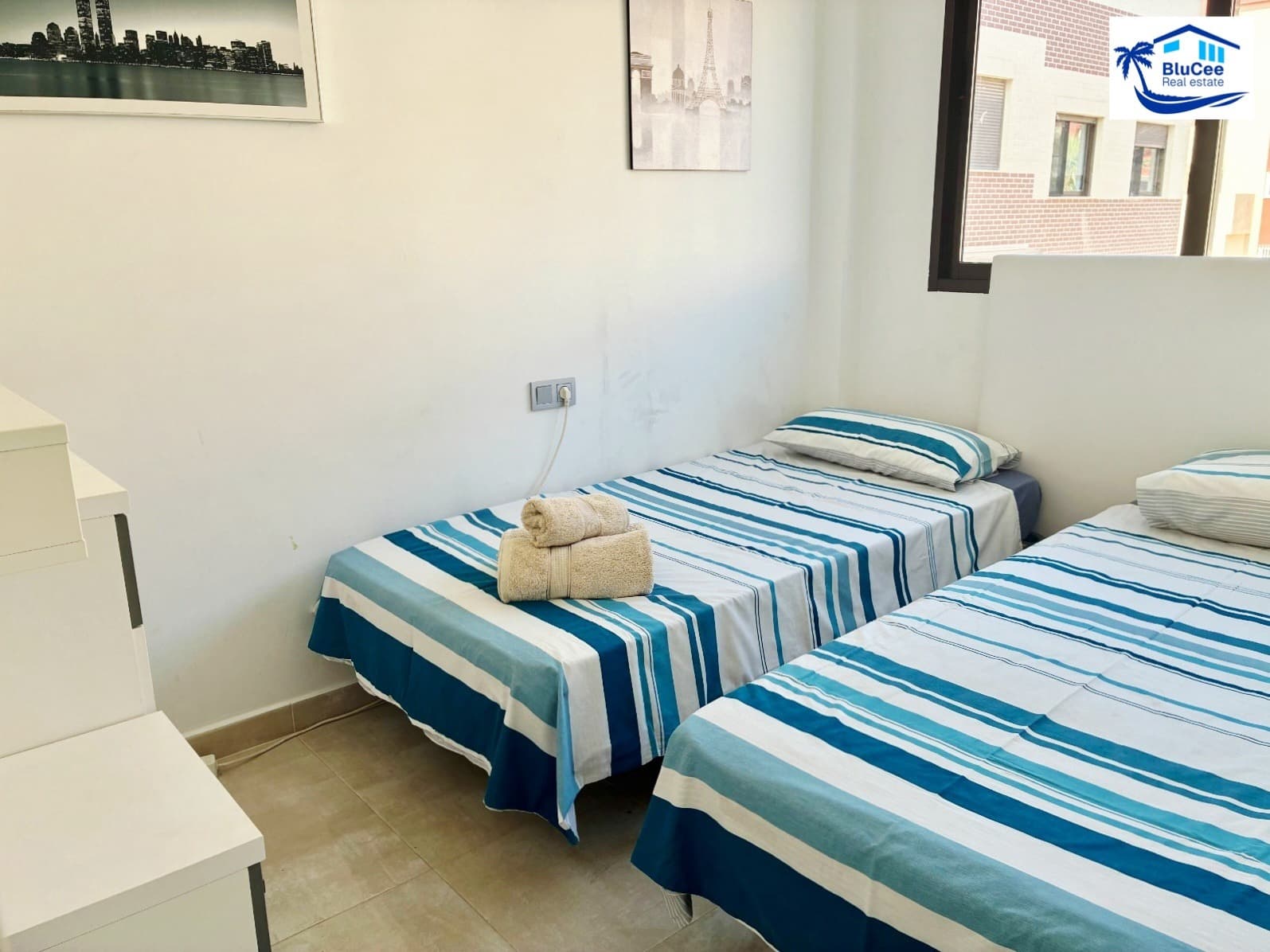 3 soveværelse Lejlighed til salg i Orihuela Costa med swimmingpool - € 197.000 (Ref: 9855992)