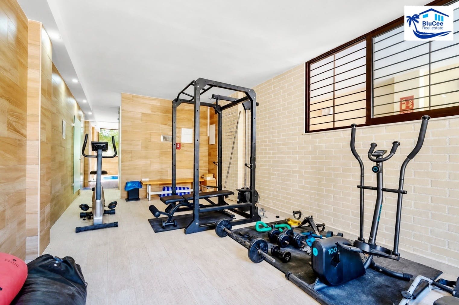 3 soveværelse Lejlighed til salg i Orihuela Costa med swimmingpool - € 197.000 (Ref: 9855992)