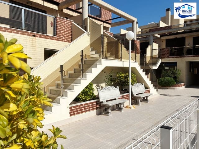 3 soveværelse Lejlighed til salg i Orihuela Costa, Orihuela med swimmingpool - € 197.000 (Ref: 9855992)