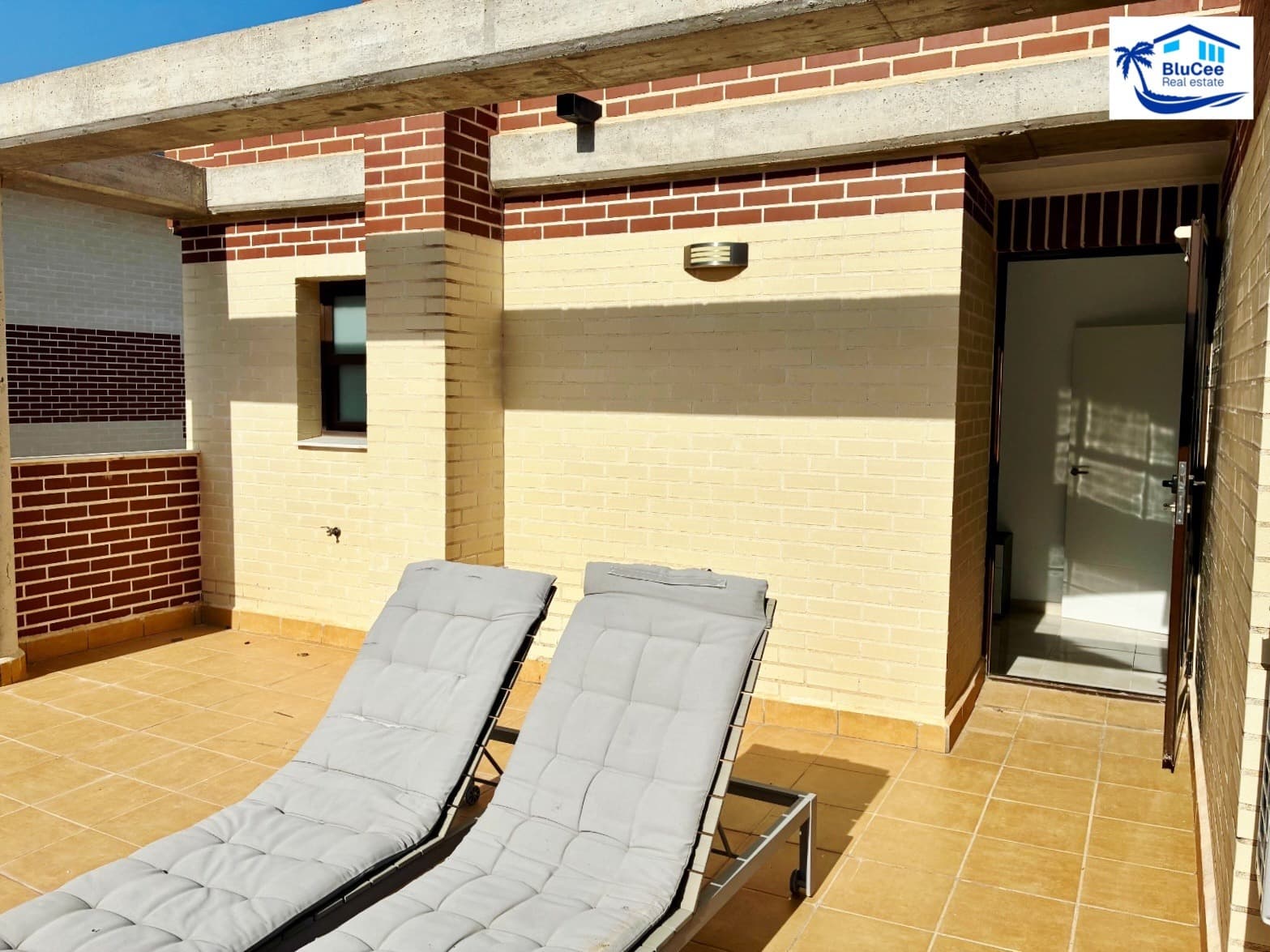 3 soveværelse Lejlighed til salg i Orihuela Costa med swimmingpool - € 197.000 (Ref: 9855992)