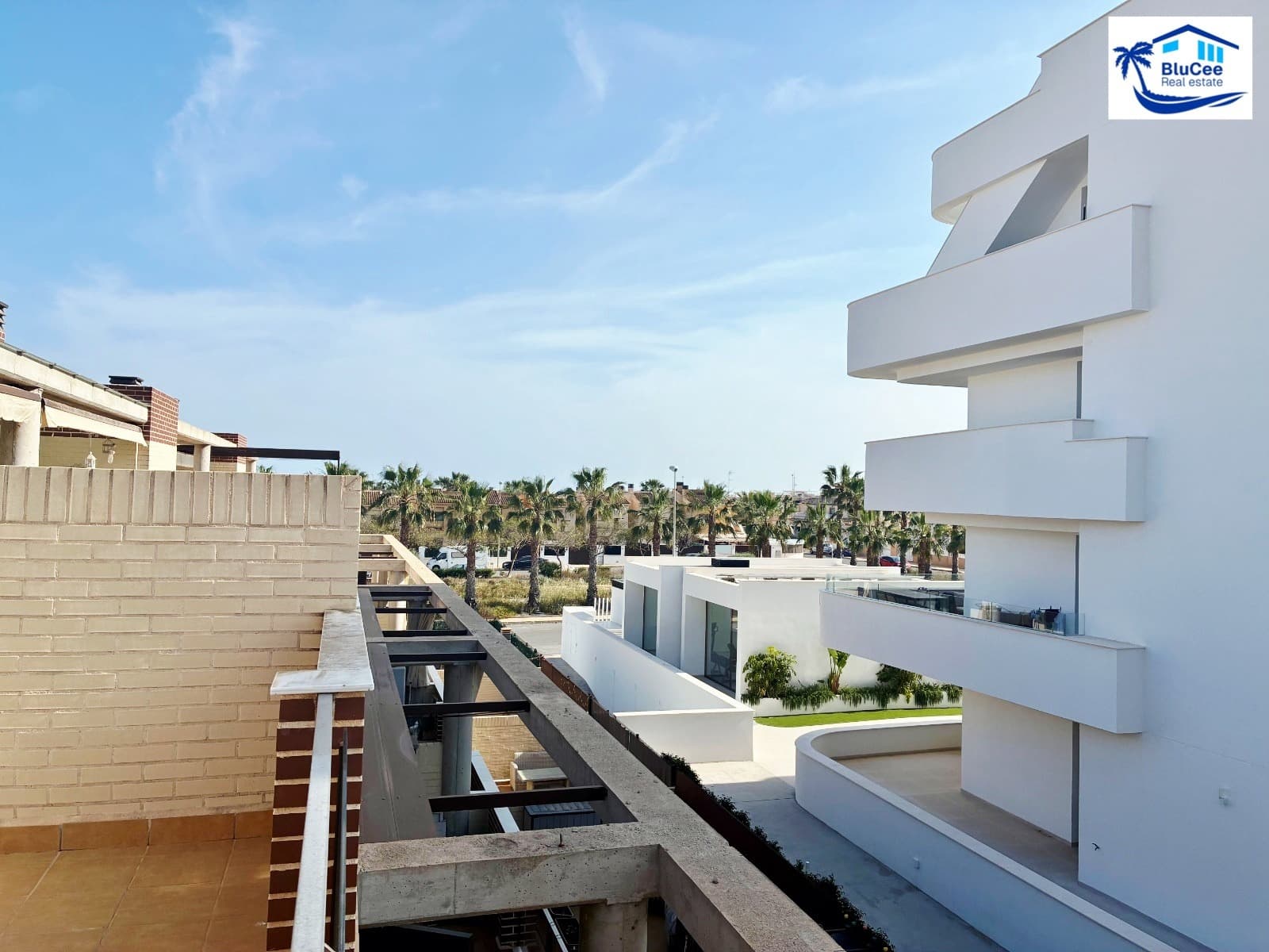 3 soveværelse Lejlighed til salg i Orihuela Costa med swimmingpool - € 197.000 (Ref: 9855992)