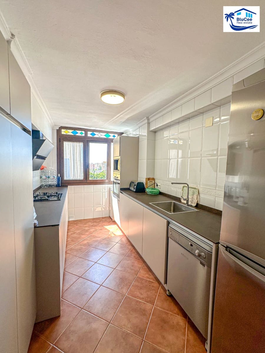 2 sovrum Lägenhet till salu i Malaga stad - 295 000 € (Ref: 9866230)