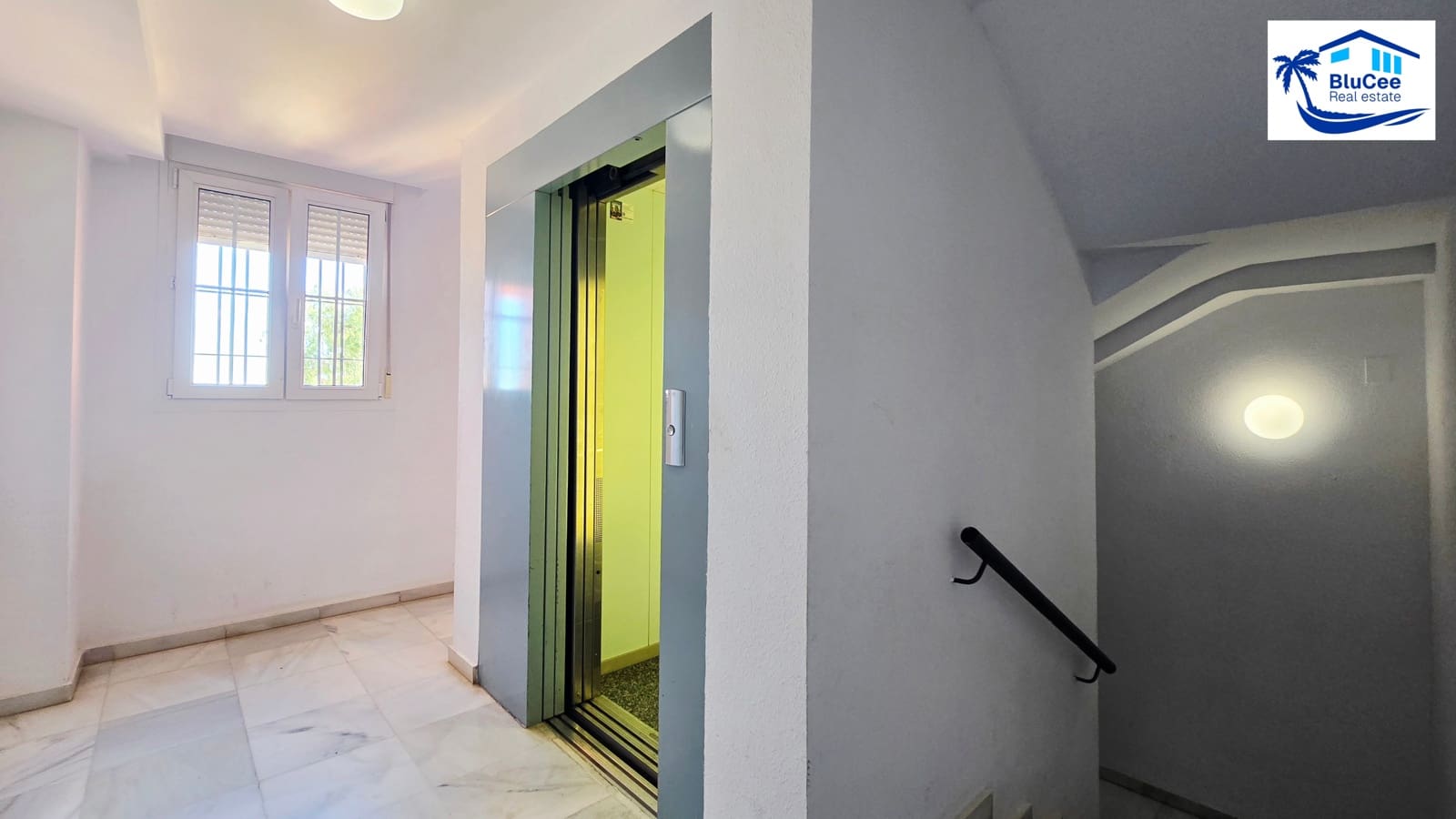 2 bedroom Apartment for sale in Rincon de la Victoria with pool garage - € 365,000 (Ref: 9867914)