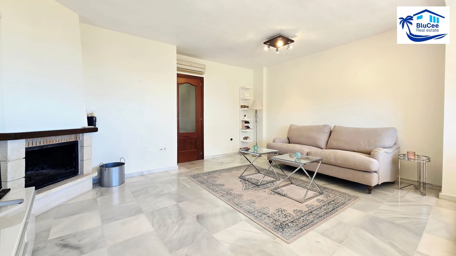 2 bedroom Apartment for sale in Rincon de la Victoria with pool garage - € 365,000 (Ref: 9867914)