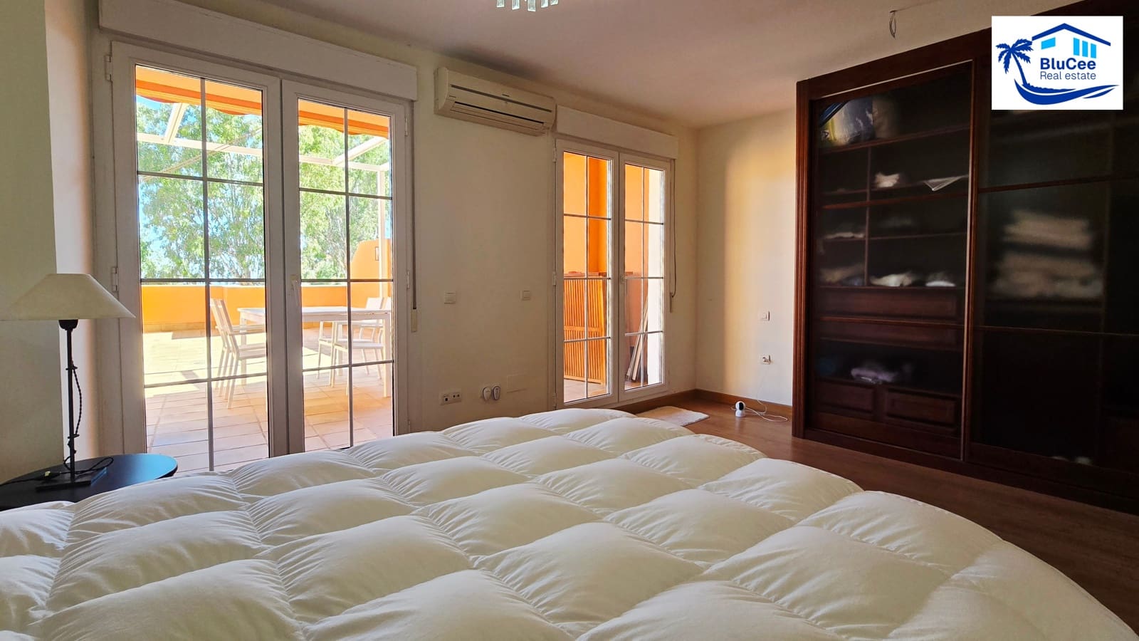 2 bedroom Apartment for sale in Rincon de la Victoria with pool garage - € 365,000 (Ref: 9867914)