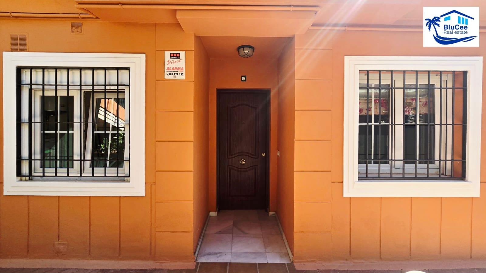 2 bedroom Apartment for sale in Rincon de la Victoria with pool garage - € 365,000 (Ref: 9867914)
