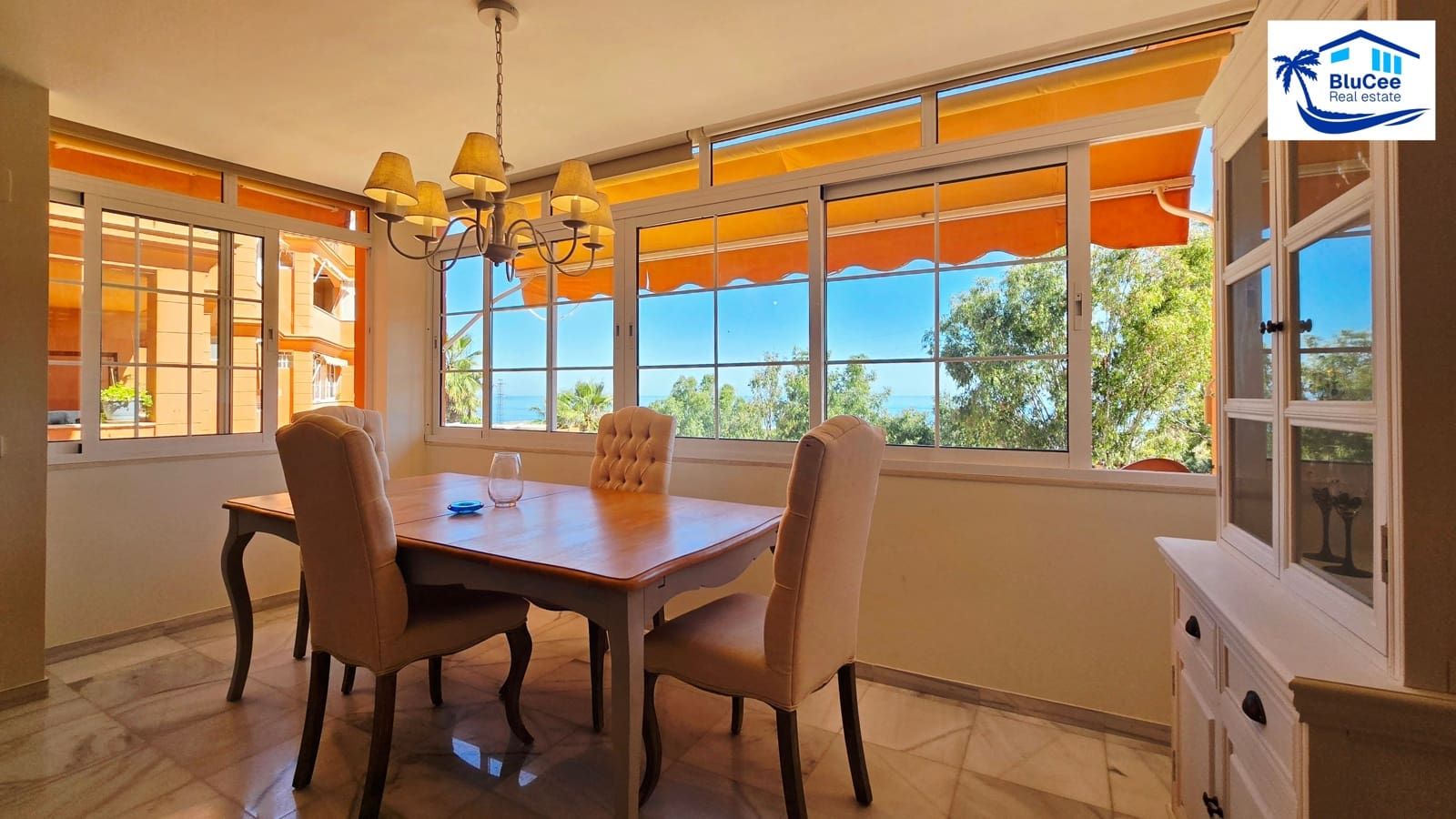 2 bedroom Apartment for sale in Rincon de la Victoria with pool garage - € 365,000 (Ref: 9867914)