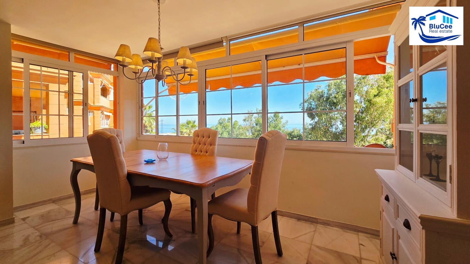 2 bedroom Apartment for sale in Rincon de la Victoria with pool garage - € 365,000 (Ref: 9867914)