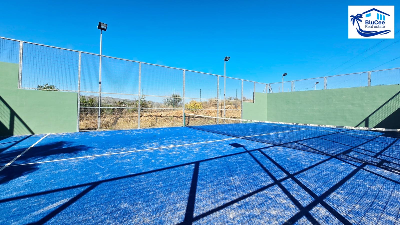 2 bedroom Apartment for sale in Rincon de la Victoria with pool garage - € 365,000 (Ref: 9867914)