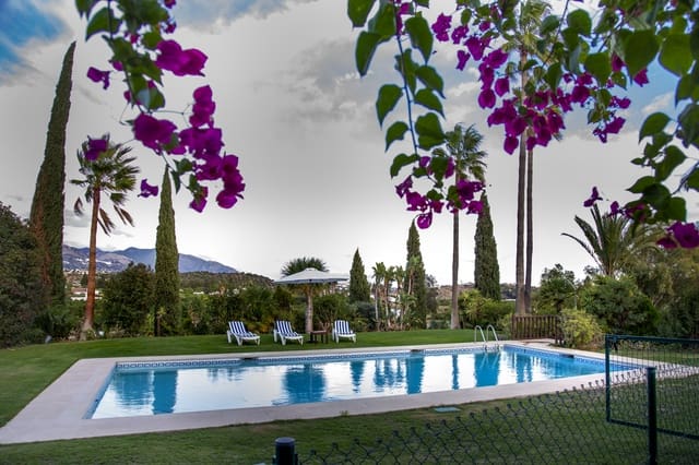 6 soverom Villa til salgs i Mijas med svømmebasseng garasje - € 2 600 000 (Ref: 9902404)