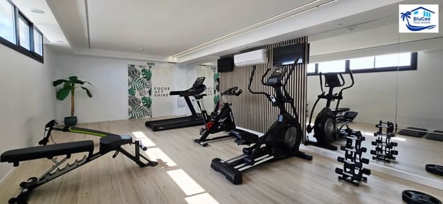 2 makuuhuone Kattohuoneisto vuokrattavana paikassa Rincón de la Victoria mukana uima-altaan 
autotalli - 3 000 € (Ref: 9905237)