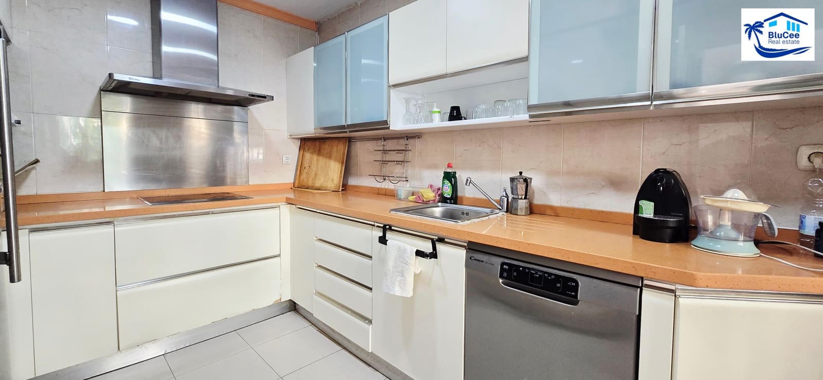 5 soveværelse Byhus til salg i Rincon de la Victoria med swimmingpool garage - € 625.695 (Ref: 9909340)
