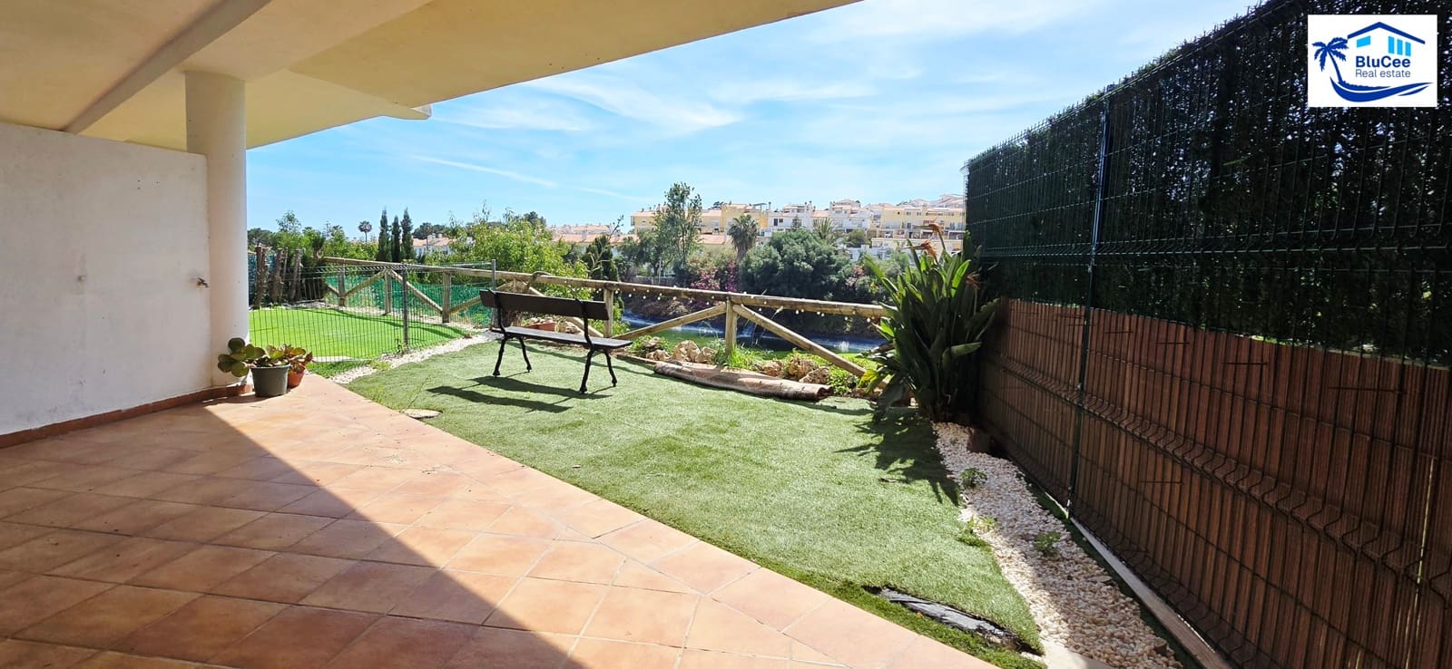 5 soveværelse Byhus til salg i Rincon de la Victoria med swimmingpool garage - € 625.695 (Ref: 9909340)