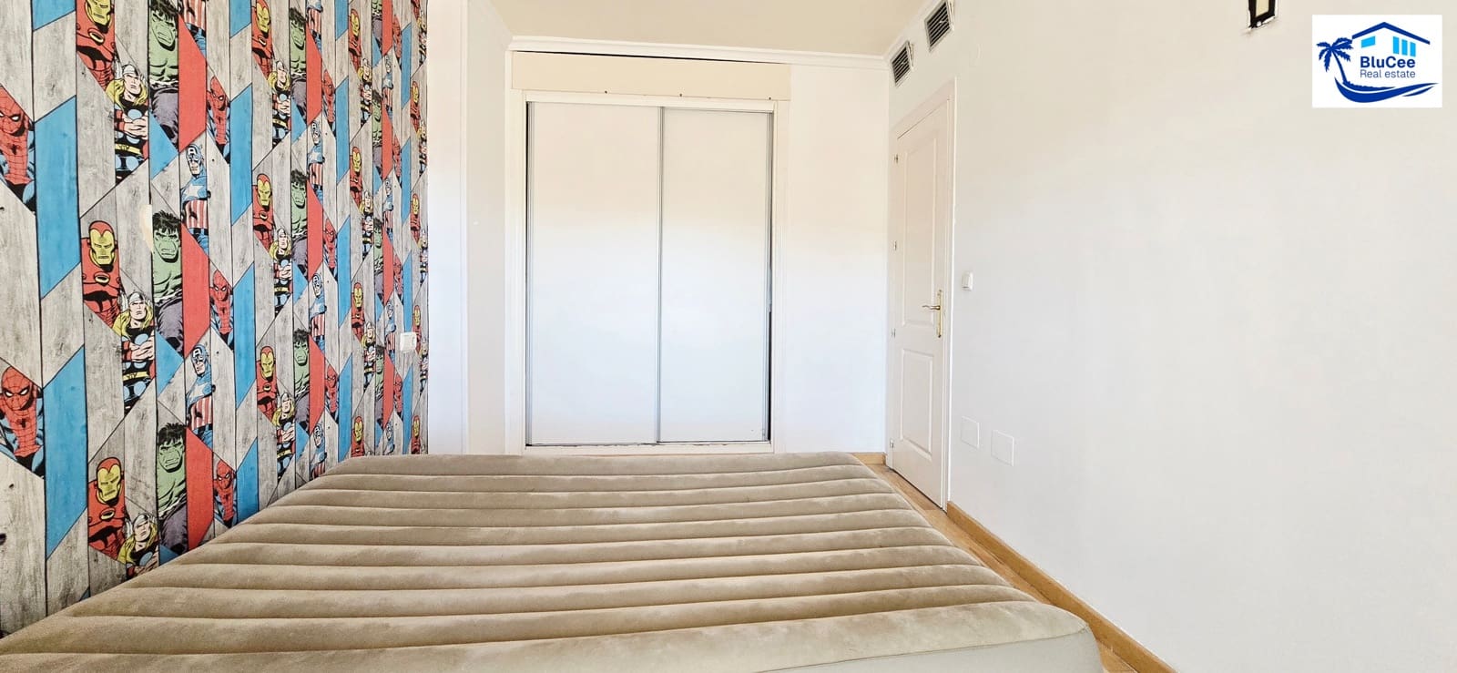 5 soveværelse Byhus til salg i Rincon de la Victoria med swimmingpool garage - € 625.695 (Ref: 9909340)