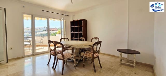 5 soveværelse Byhus til salg i Rincón de la Victoria med swimmingpool garage - € 625.695 (Ref: 9909340)