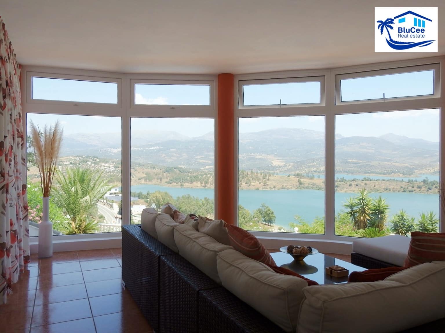 3 Zimmer Villa zu verkaufen in Los Romanes mit Pool Garage - 475.000 € (Ref: 9942874)