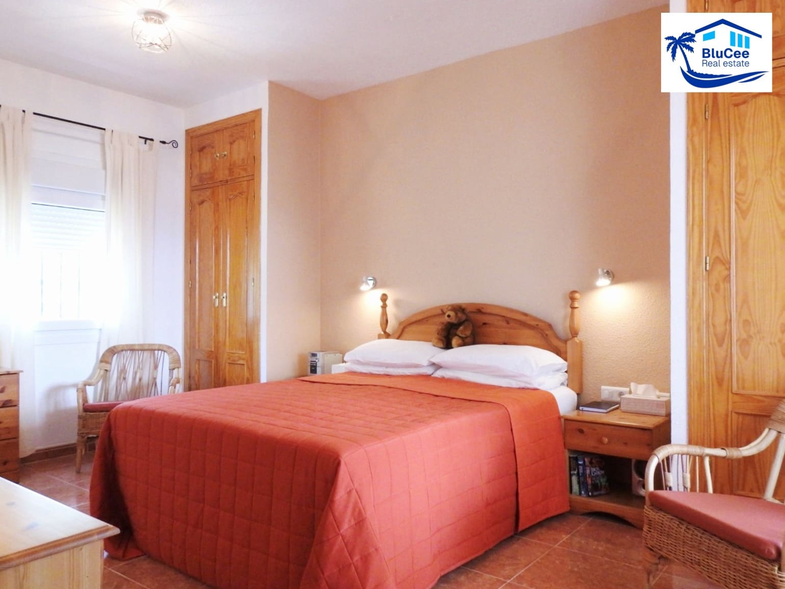 3 Zimmer Villa zu verkaufen in Los Romanes mit Pool Garage - 475.000 € (Ref: 9942874)