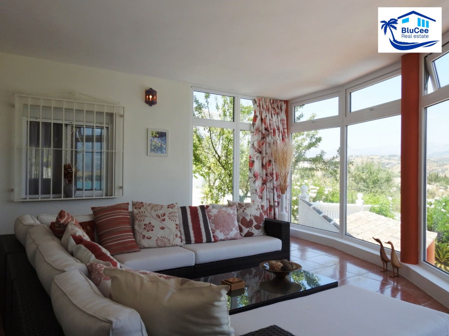3 Zimmer Villa zu verkaufen in Los Romanes mit Pool Garage - 475.000 € (Ref: 9942874)