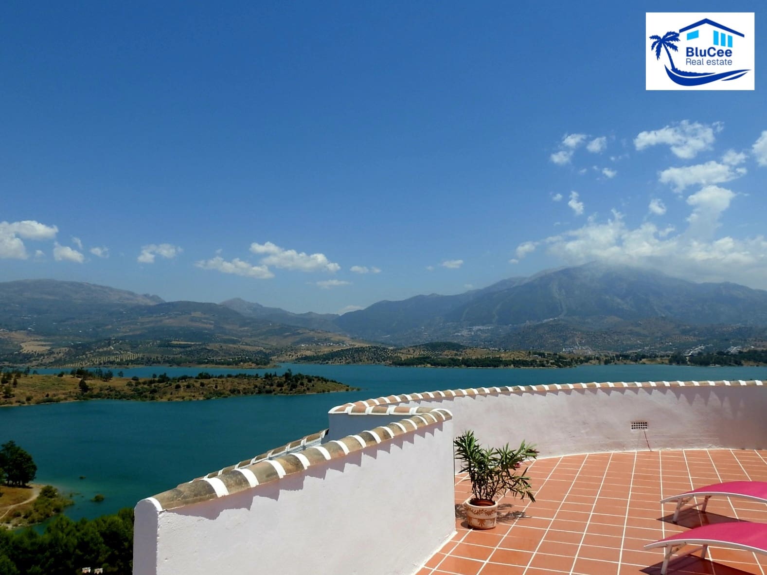 3 Zimmer Villa zu verkaufen in Los Romanes mit Pool Garage - 475.000 € (Ref: 9942874)