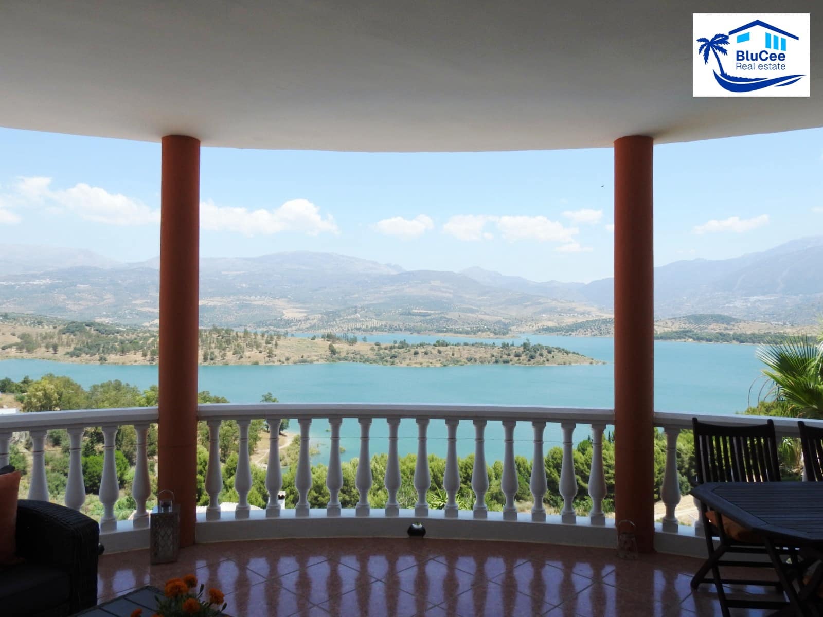 3 Zimmer Villa zu verkaufen in Los Romanes mit Pool Garage - 475.000 € (Ref: 9942874)