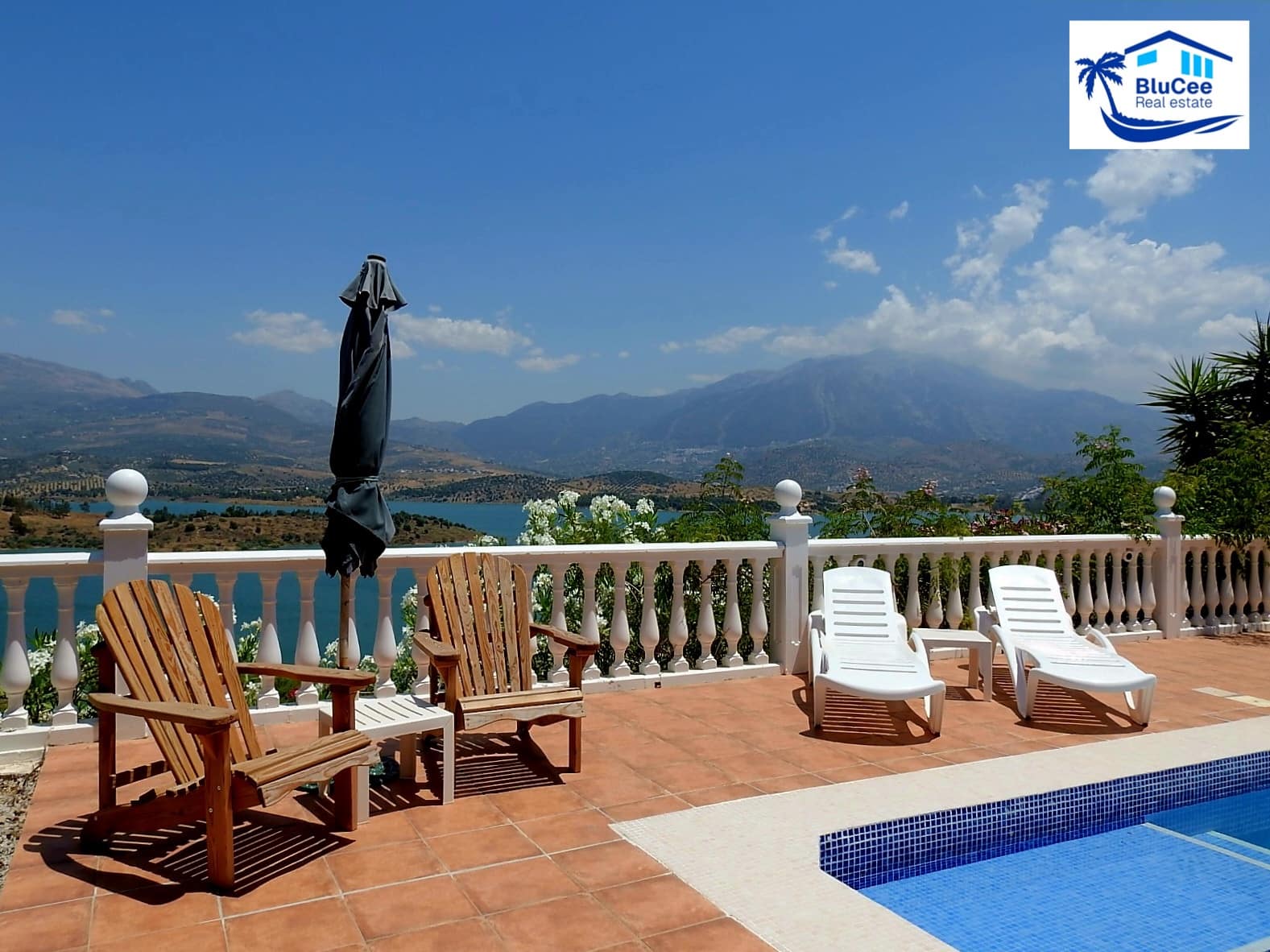 3 Zimmer Villa zu verkaufen in Los Romanes mit Pool Garage - 475.000 € (Ref: 9942874)