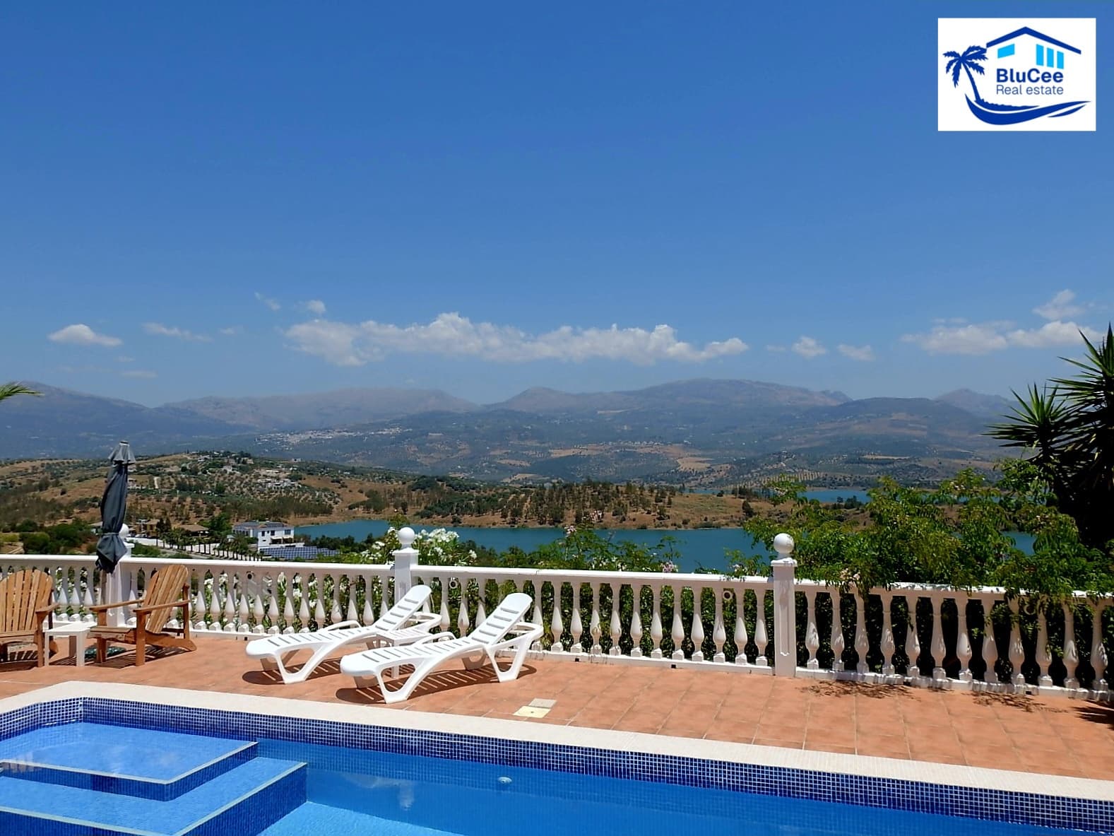3 Zimmer Villa zu verkaufen in Los Romanes mit Pool Garage - 475.000 € (Ref: 9942874)