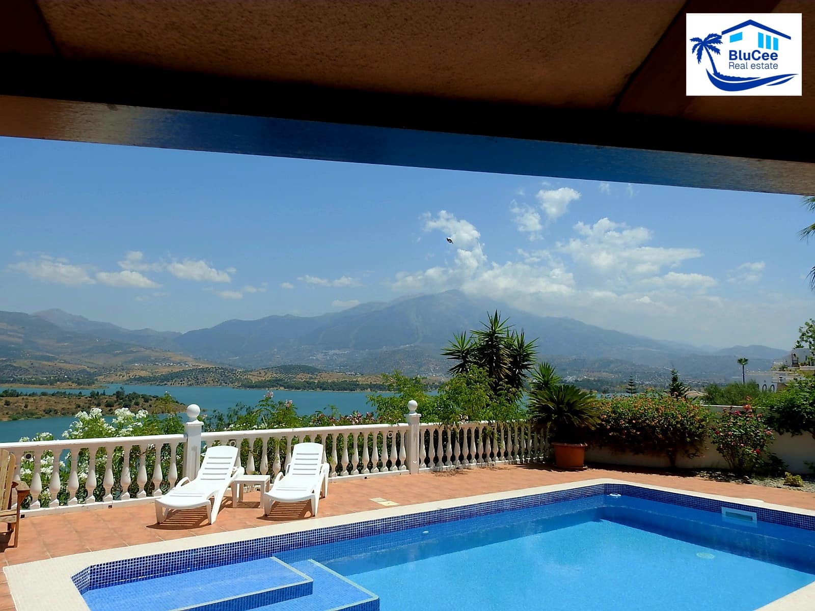 3 Zimmer Villa zu verkaufen in Los Romanes mit Pool Garage - 475.000 € (Ref: 9942874)