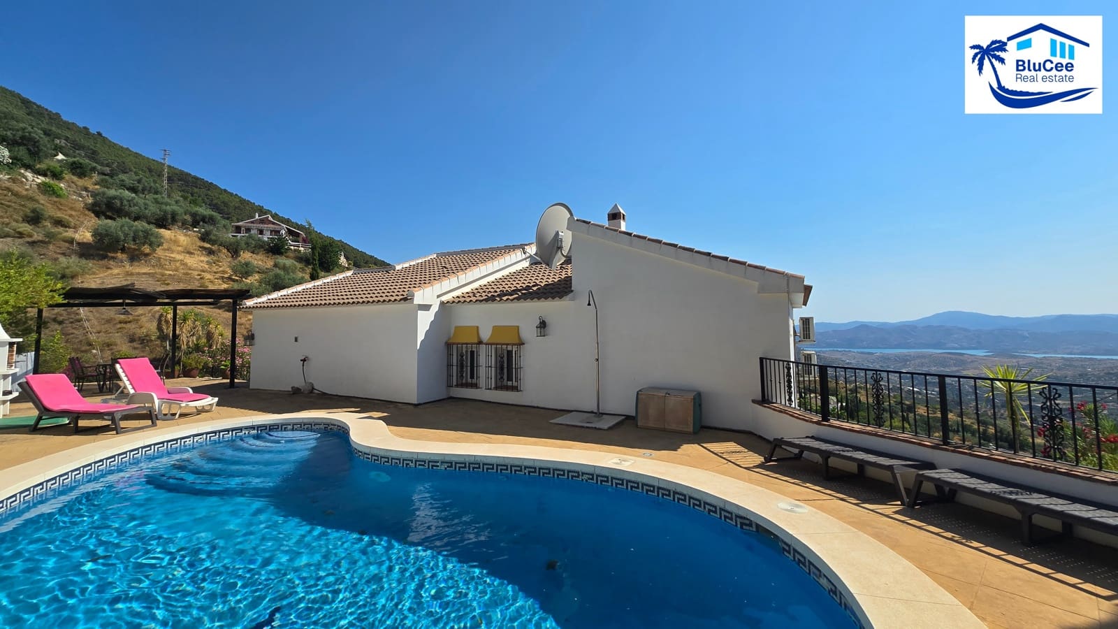 4 soveværelse Villa til salg i Alcaucin med swimmingpool garage - € 369.000 (Ref: 9942888)