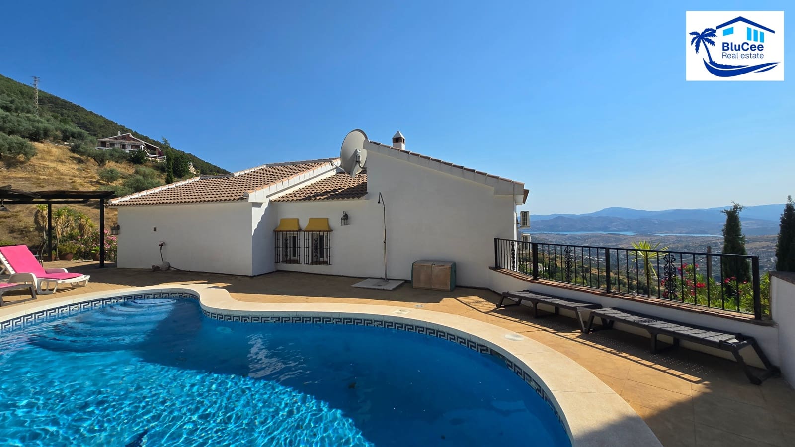 4 soveværelse Villa til salg i Alcaucin med swimmingpool garage - € 369.000 (Ref: 9942888)