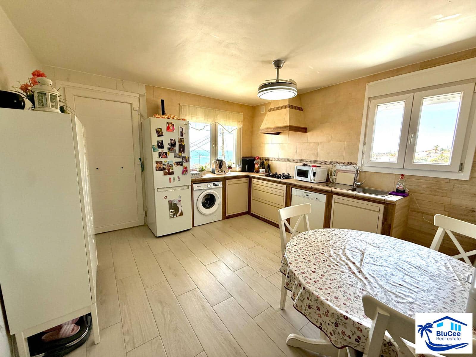 3 sypialnia Dom na sprzedaż w Benajarafe - 352 342 € (Ref: 9953330)