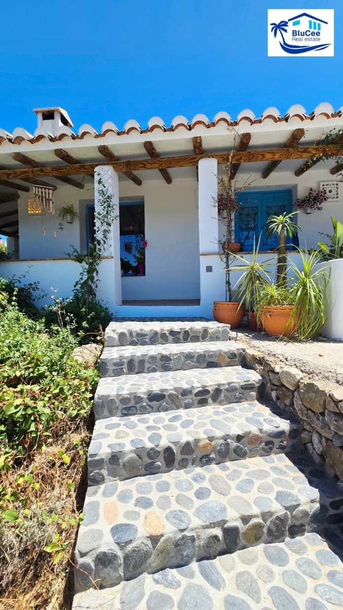 3 chambre Villa/Maison à vendre à Vinuela avec piscine garage - 550 000 € (Ref: 9964489)