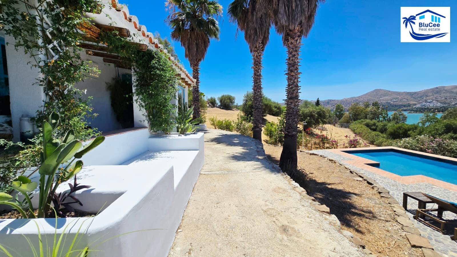 3 chambre Villa/Maison à vendre à Vinuela avec piscine garage - 550 000 € (Ref: 9964489)