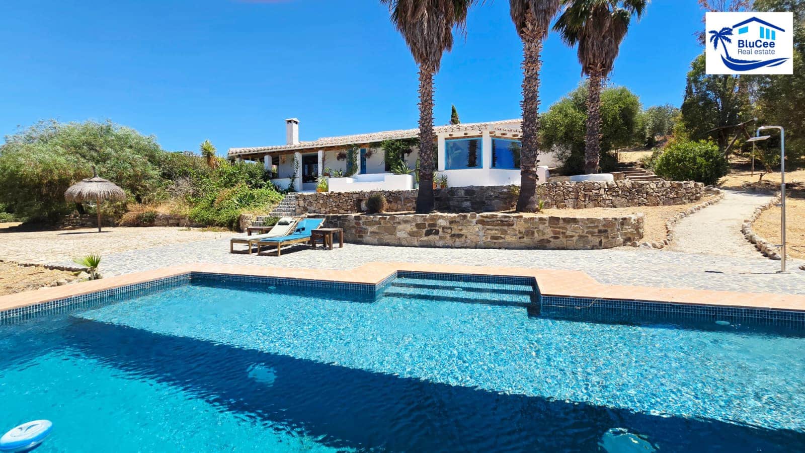 3 chambre Villa/Maison à vendre à Vinuela avec piscine garage - 550 000 € (Ref: 9964489)