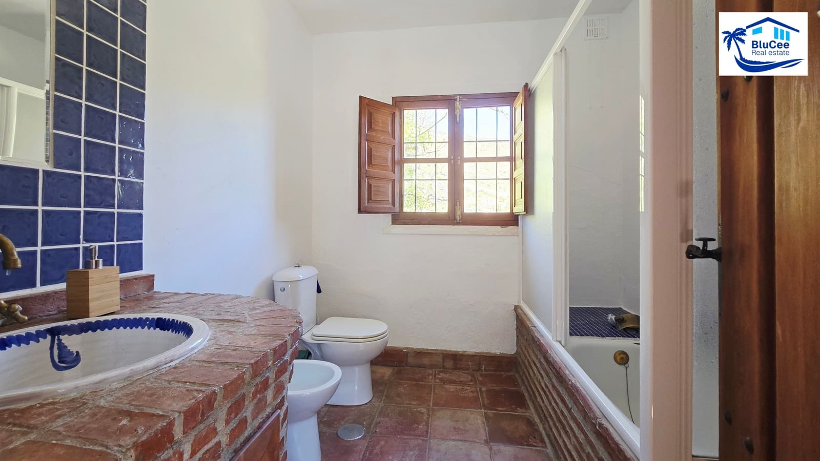 4 chambre Finca/Maison de Campagne à vendre à Alcaucin avec piscine garage - 375 000 € (Ref: 9968651)